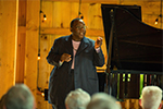 Cyrus Chestnut, piano