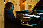 Cyrus Chestnut, piano